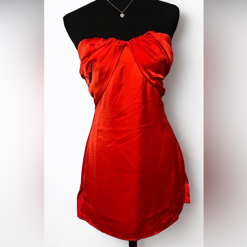 Irena Strapless Mini Dress Red